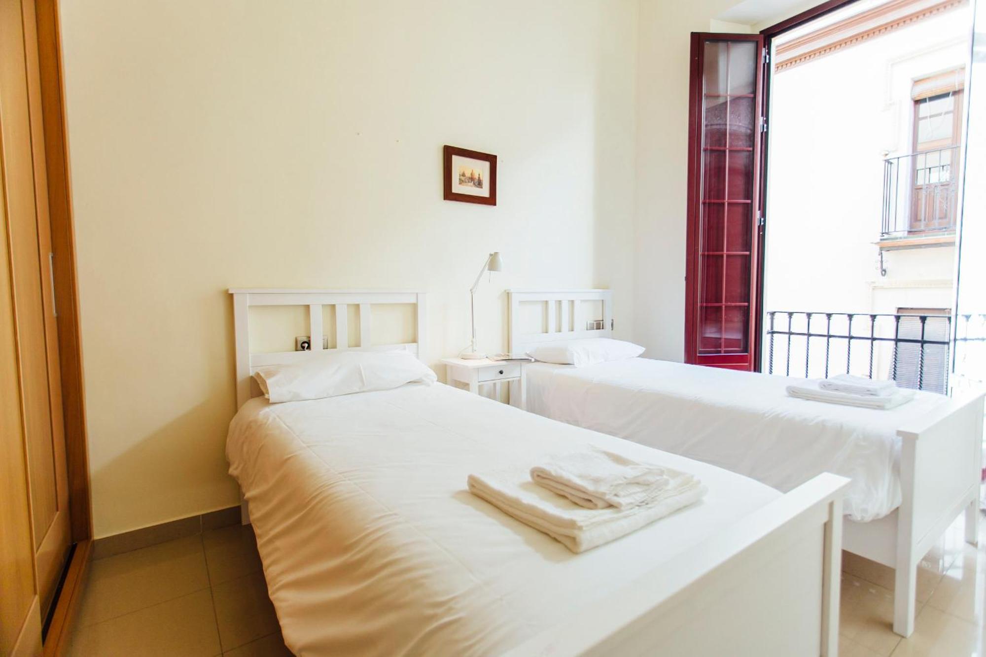 Bright And Central- 2Bd 1Bth- Malhara Sevilla Exteriör bild